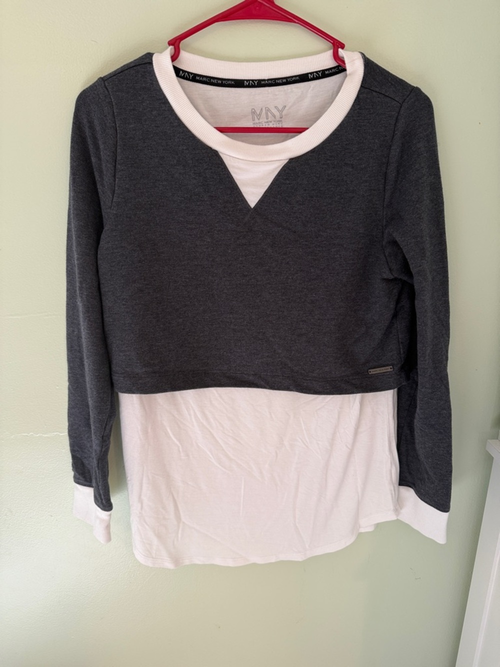 Marc New York Dark Charcoal & White Layered Pullover Size Small